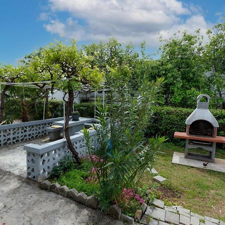 Adrijana 2 Daire Krk Town Dış mekan fotoğraf