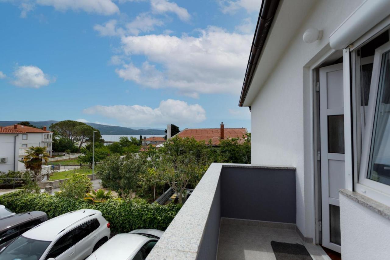 Adrijana 2 Daire Krk Town Dış mekan fotoğraf